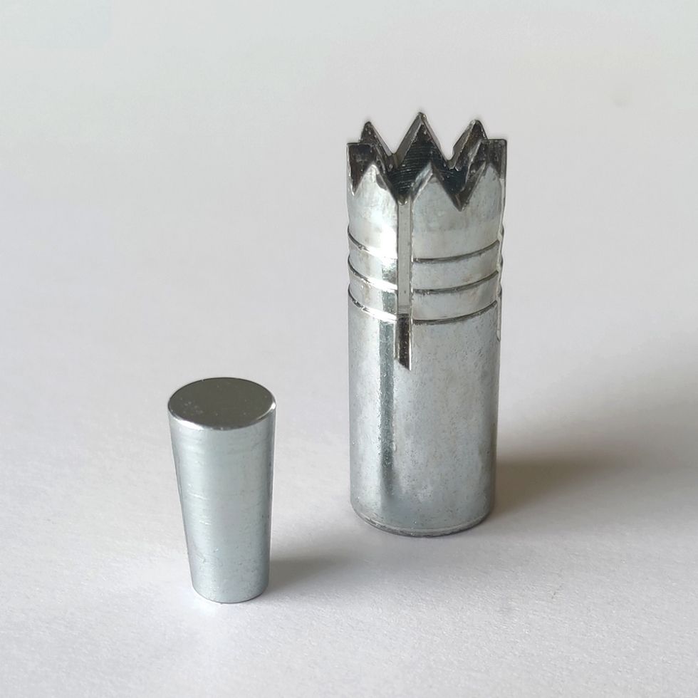 Raumer NEW TAP – M8 önfúró szikladübel, 10 darabos csomag