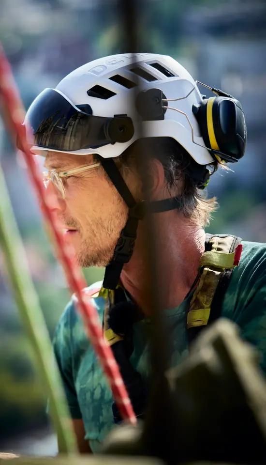 EDELRID TECTUM AIR – szellőző, ipari munkavédelmi és magasban végzett munkához készült sisak