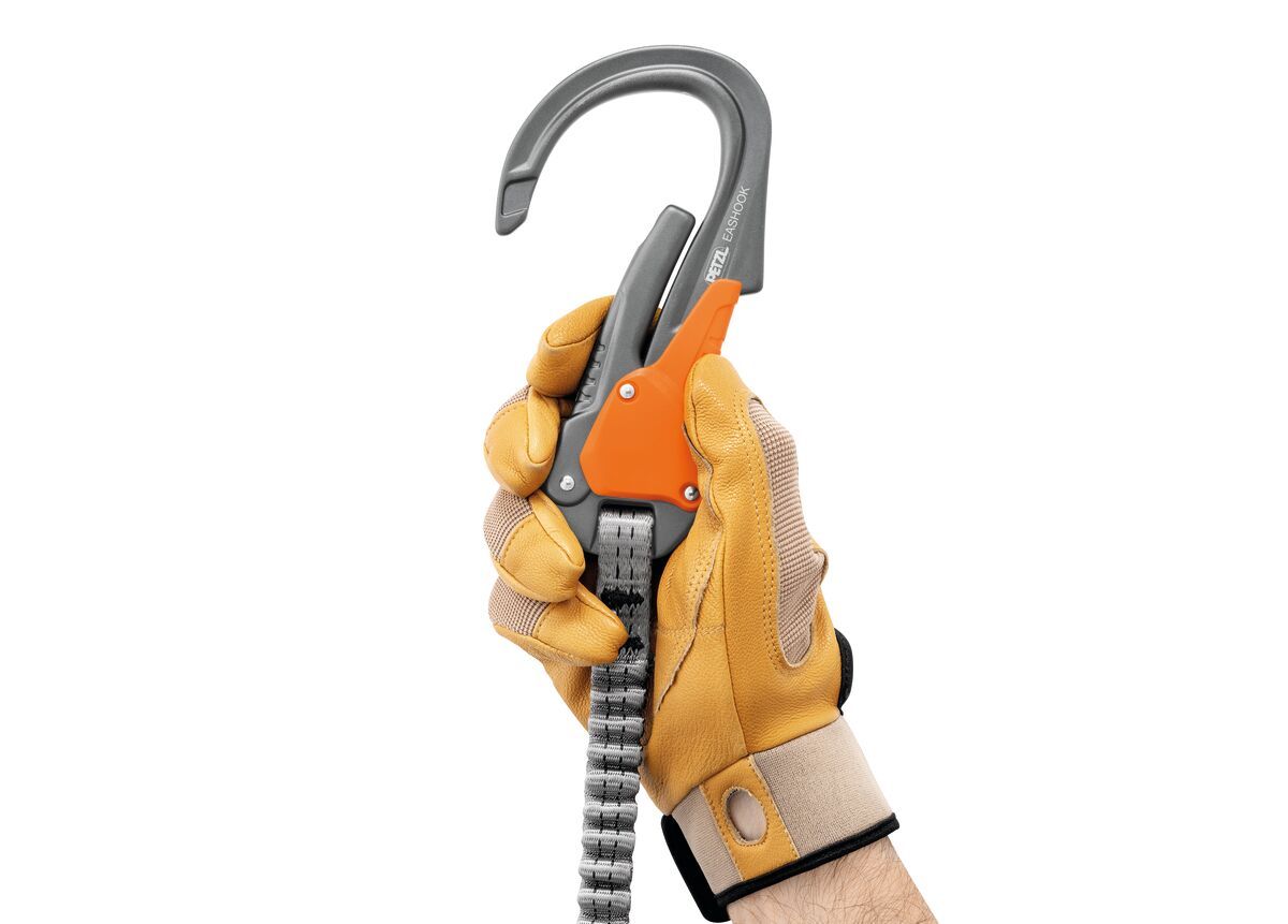 PETZL SCORPIO EASHOOK – via ferrata kantár ergonomikus EASHOOK karabinerekkel